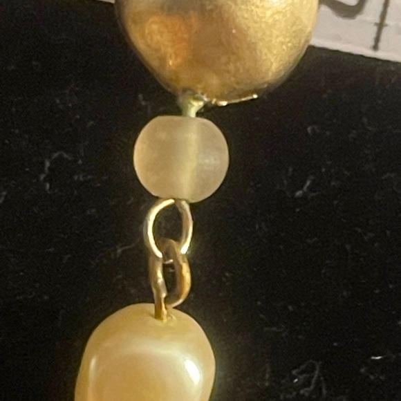 Amy Jo New York Earrings - Picture 4 of 7